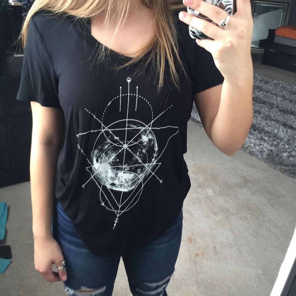 Mossimo Astrology T-Shirt, Size Small, Black